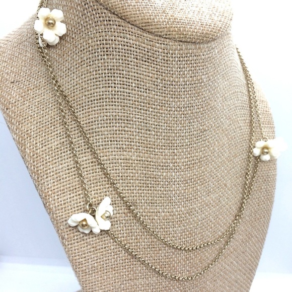 VINTAGE 90S LIZ CLAIBORNE FLOWER CLUSTER NECKLACE WHITE GOLD TONE LONG CHAIN - Picture 3 of 13